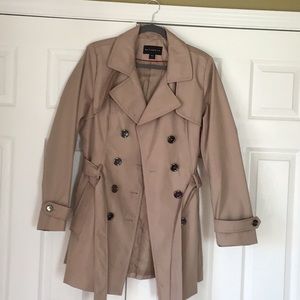 Metaphor Spring/Fall coat